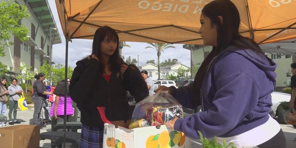 SDSU athletes support San Diego households with meals distribution
