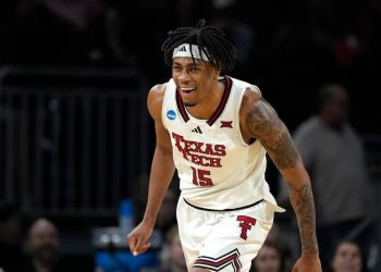 JT Toppin from Texas Tech, which reigns Huge 12 Participant of the Yr, publicizes return to Lubbock