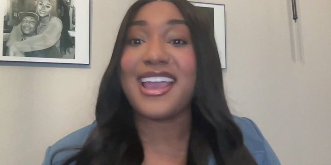 Leisure information replace with DeAsia Robinson