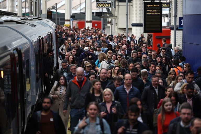 London journey information LIVE: Disruption on TfL and Nationwide Rail traces at rush hour