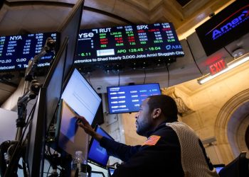 Trump will increase additional tariffs to 145% and the Wall Road falls again