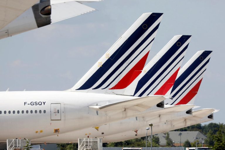 Main airline slashes financial system fares on transatlantic journey
