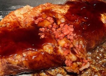 “Flat Takoyaki” at Nanpuu reimagines Japanese avenue meals