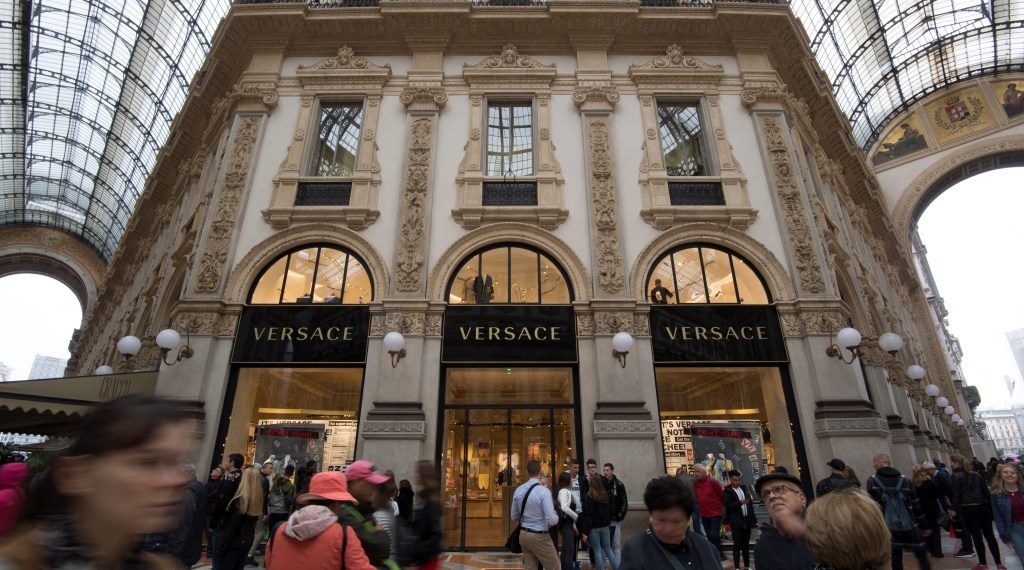 Prada buys rival vogue home Versace for $1.four billion