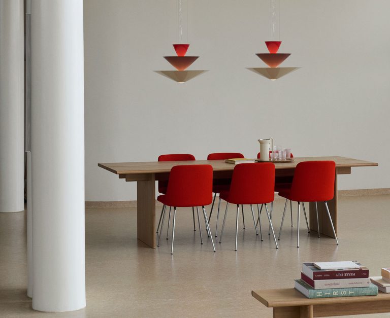 Candelabrul Gio brings a tribute to Nichetto’s Murano roots