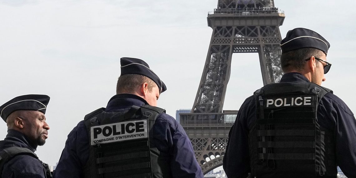 After the mysterious energy failure in Spain, France refers to Gru, the Russian army secret service company in a number of Sabotajes