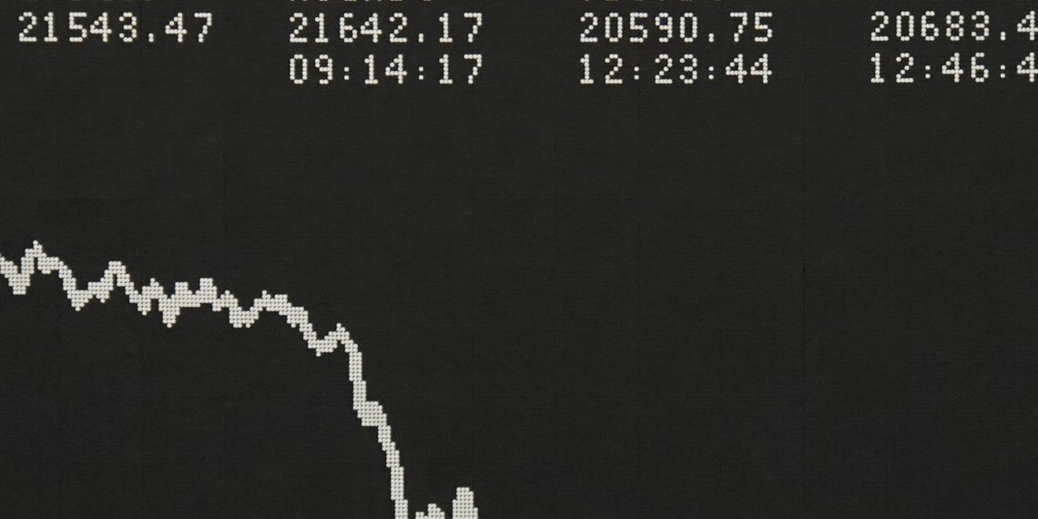 Luggage in Europe sink from the strain between China and america for tariffs