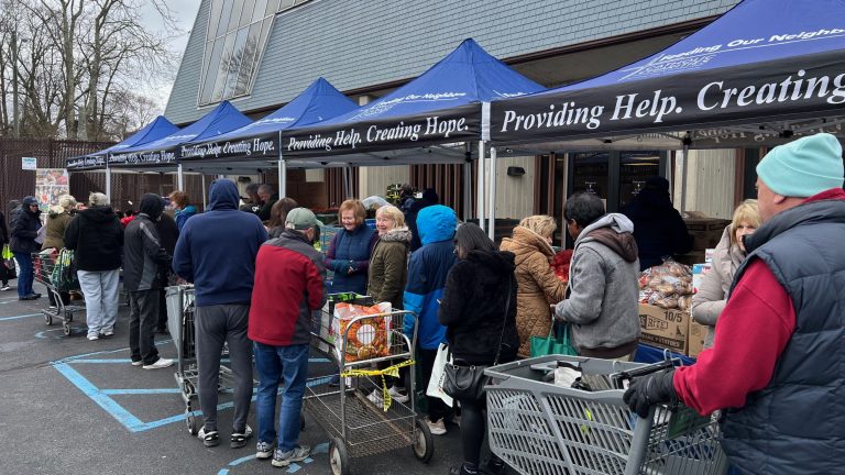 Meals pantry feeds the hungry in Putnam County