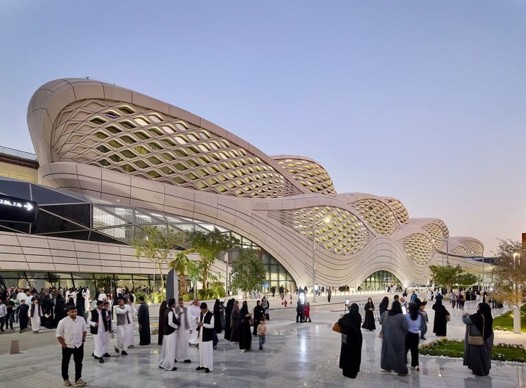 Zaha Hadid Architects Reimagine City Mobility by Kafd Metro