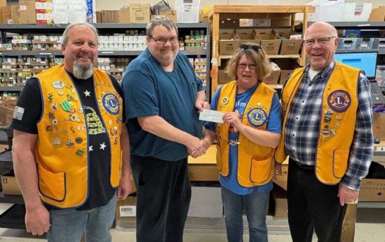 Lions donate to meals shelf | Information, Sports activities, Jobs