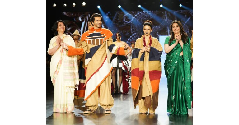 AMITY UNIVERSITY MUMBAI, AMITY SCHOOL OF FASHION TECHNOLOGY (ASFT), SHOWCASES ‘SWARA