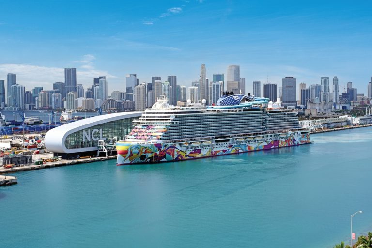 NCL christens Norwegian Aqua in Miami