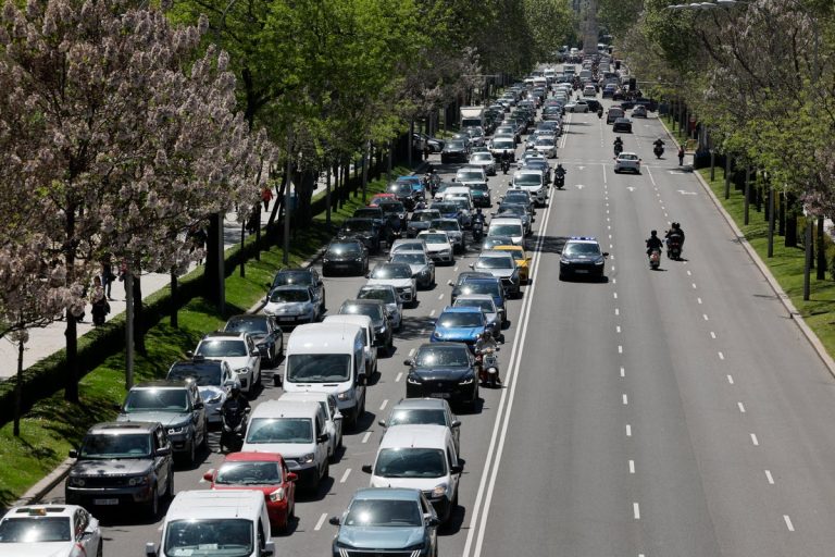 Airports and prepare networks decimated in Spain-Portugal energy outage