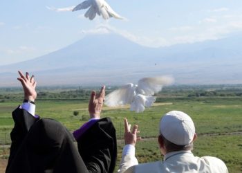 Why she worshiped Pope Francis in Armenia and why this annoys Turkey