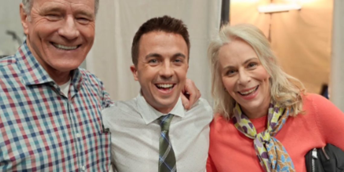 ‘Malcolm within the Center’ star shares solid reunion pic in Vancouver