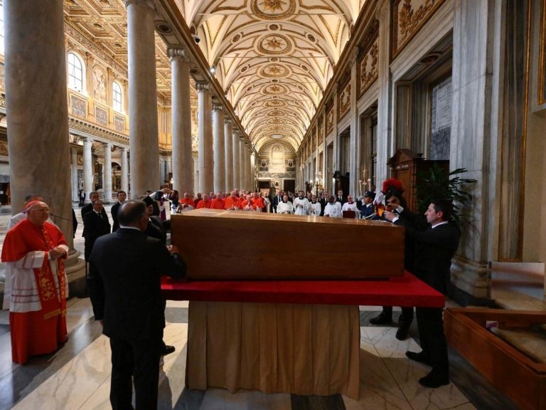 A easy grave, Pope Francis’s final settlement as he selected it