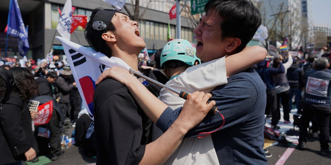Seoul bursts with emotion after yoon break