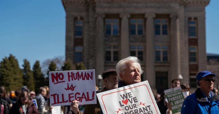 Immigration legal responsibility for worldwide college students develop past the demonstrators.
