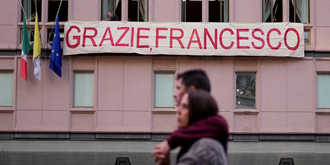 For the primary time on the official ceremony there can be a prayer in Chino