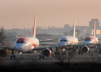 Greece strikes: Journey warning as cancel flights cancelled and trains at standstill