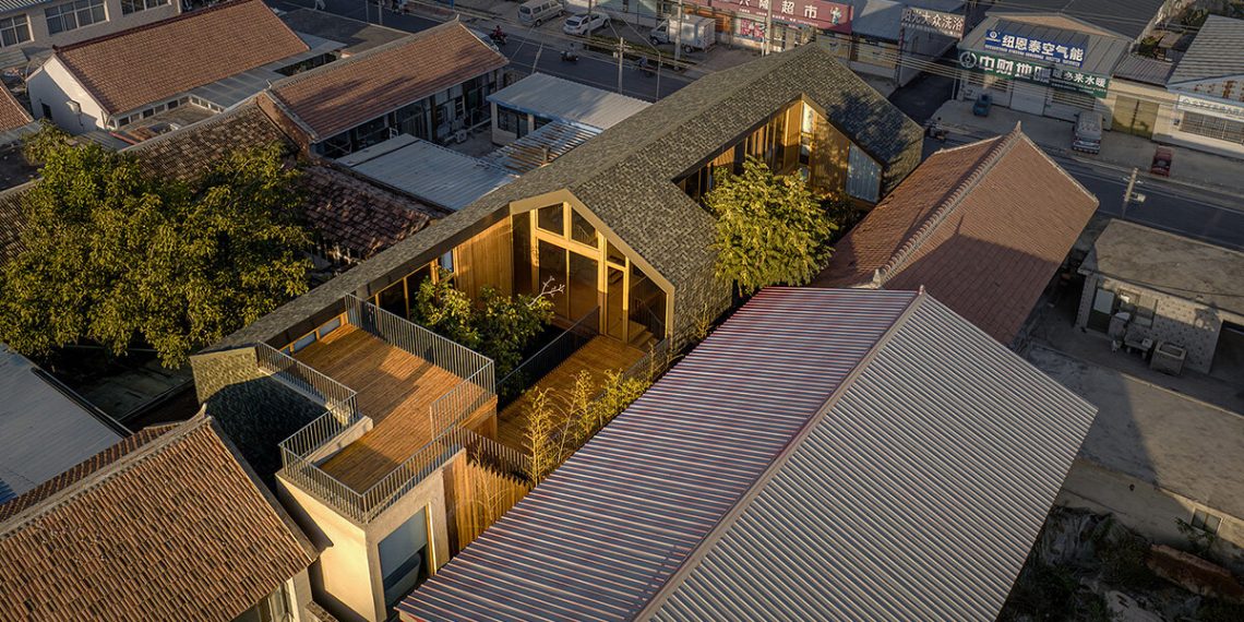 Archstudio invigorates the Courtroom’s custom with the picket pension in Beijing