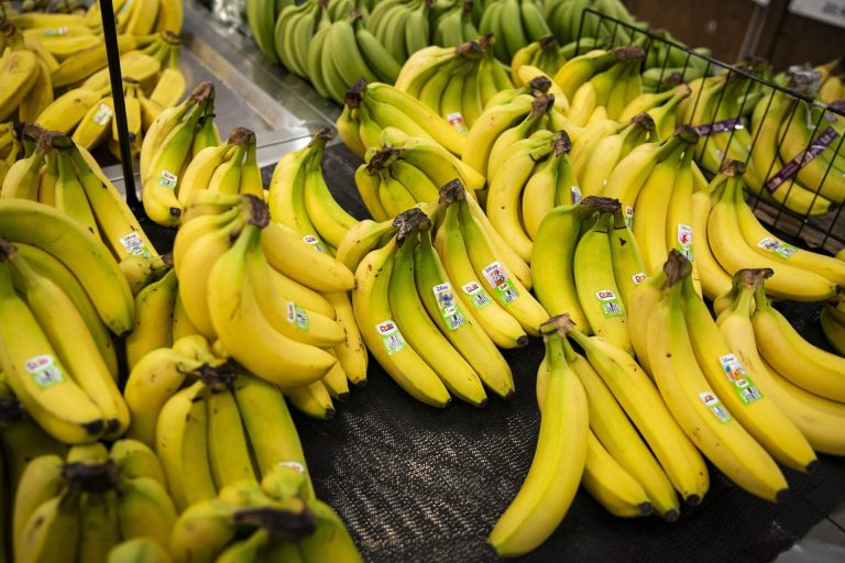 Trump’s tariffs affect on financial system and meals costs – Indianapolis Information | Indiana Climate | Indiana Site visitors