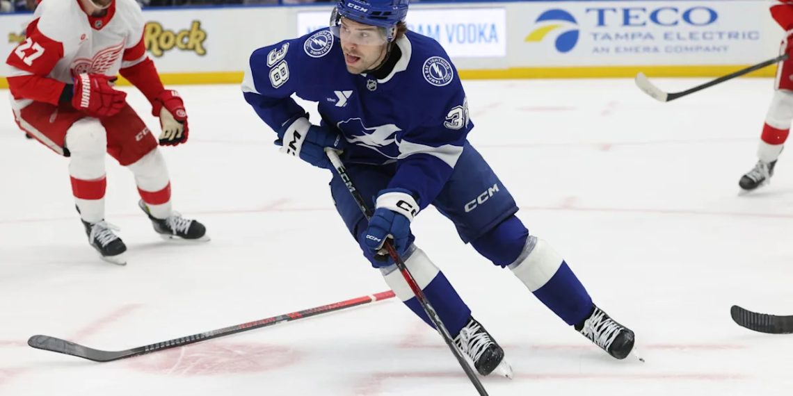 Tampa Bay Lightning Star strikes the large state