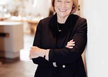 Eco-minded vogue enterprise on the world stage