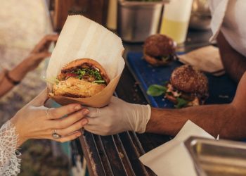 Nice Meals Truck Race thrills Newport Information meals lovers