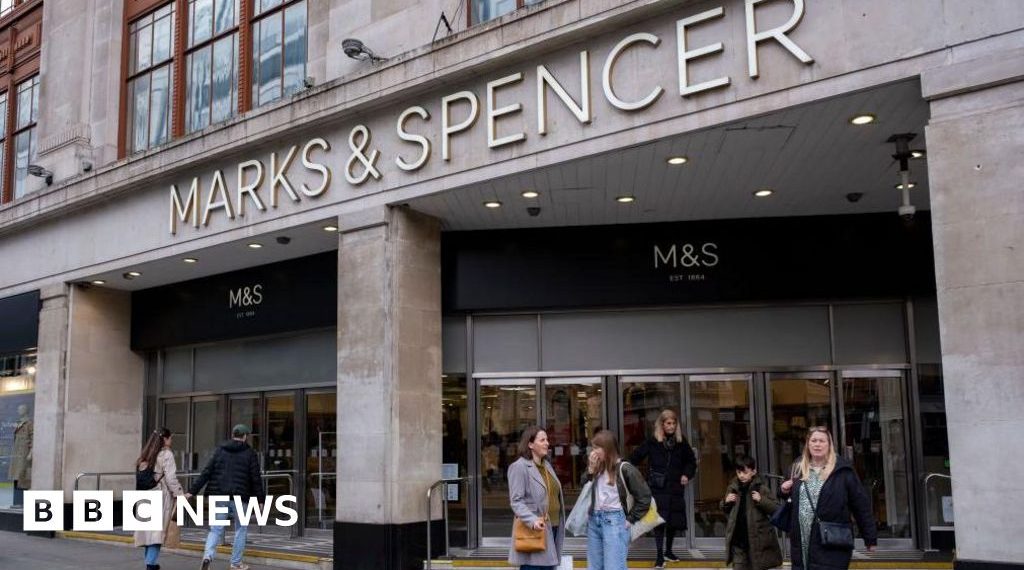 Marks & Spencer on-line disruption a ‘bruise’ to status, analyst says