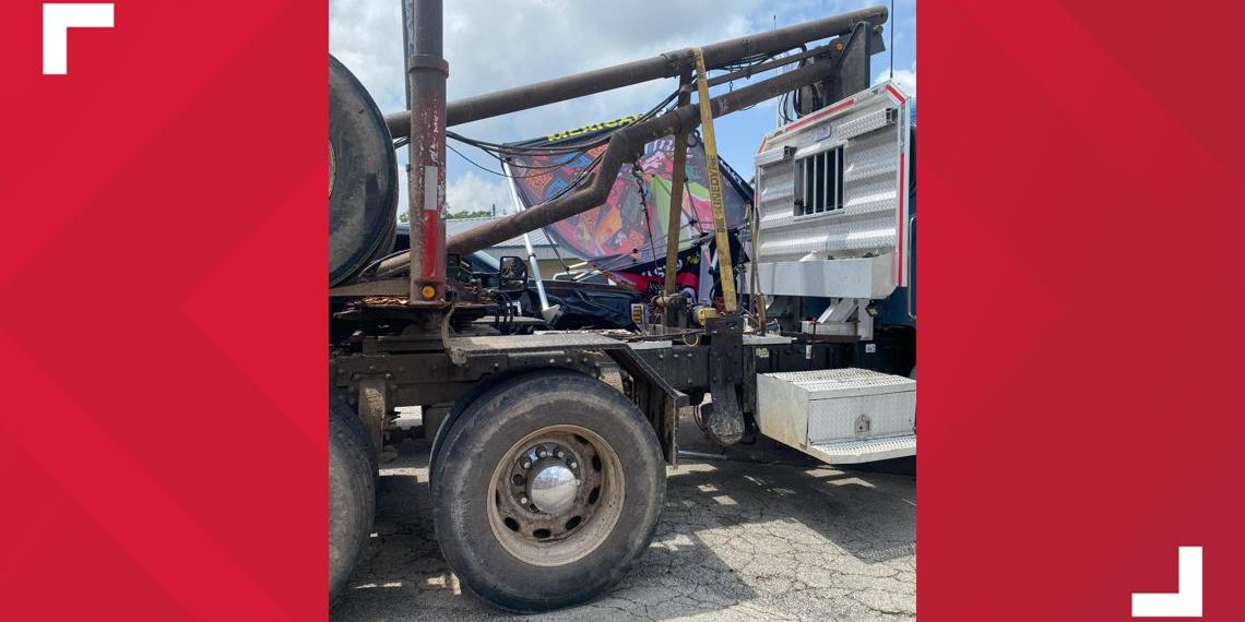 Ruby’s meals truck struck by 18-wheeler in Nacogdoches, accidents reported