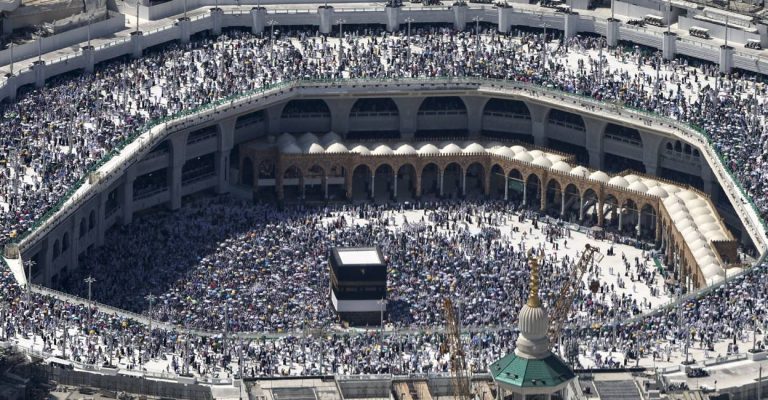 Hajj utility: New platform for approval, paperwork and restrictions | Journey