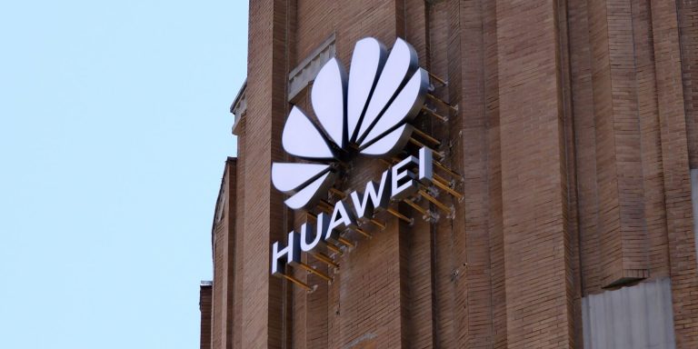 New Huawei AI chip ships to Chinese language prospects instantly