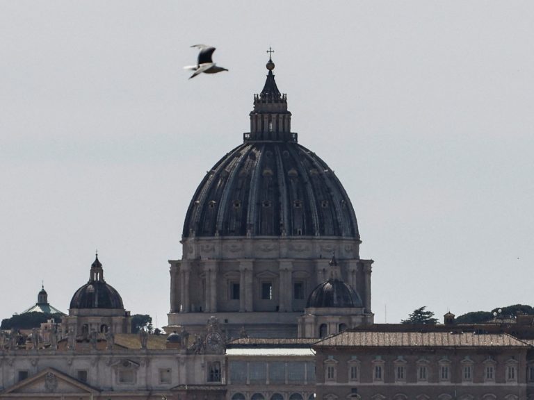 From the San Pedro Basilica to the Sistine Chapel