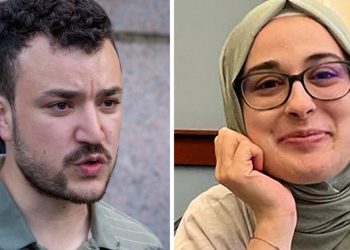 Trump’s method to college students with Visa and Inexperienced Playing cards units the showdown for the primary modifications