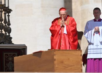 The emotional closure of the farewell speech to Pope Francis within the Vatican within the Vatican