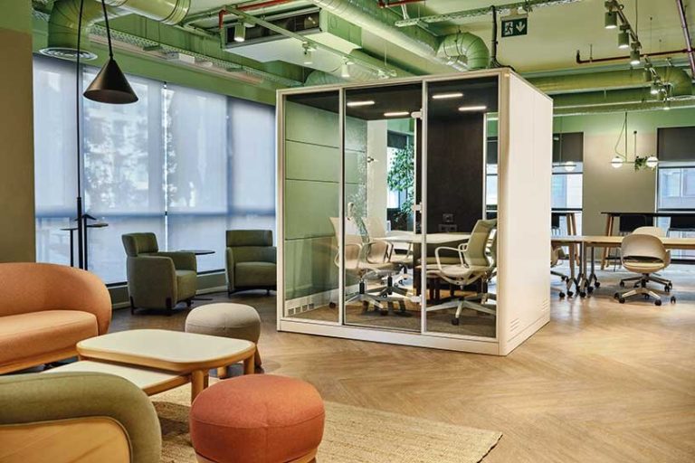 Nurus introduces the calm modular acoustic bridge on places of work wheels
