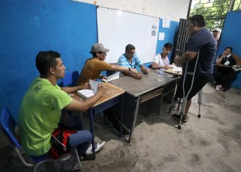 A divided nation already chooses between the continuity of Daniel Noboa or the return of “Corrresmus” with Luisa González