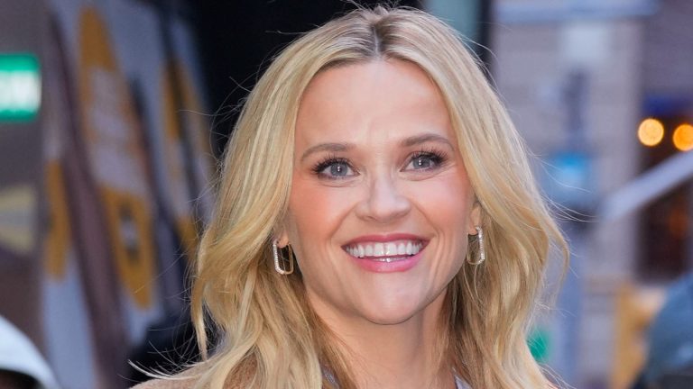 Celebrities are loving these denims – and Reese Witherspoon’s espadrilles and light-weight spring knit make the proper pairing