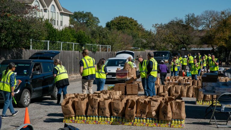 Main the battle in opposition to Veteran meals insecurity – VA Information (.gov)
