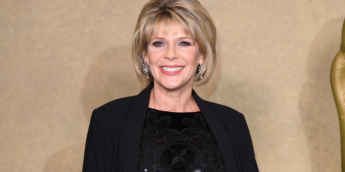 Ruth Langsford simply gave us the inexperienced gentle to put on two watches
