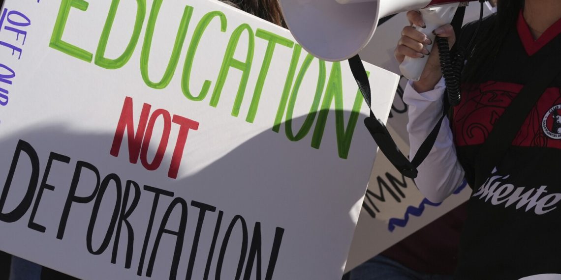 The federal government’s lawyer: ICE terminates the termination of the authorized standing for worldwide college students round us