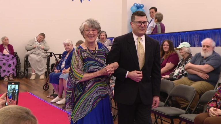 Trend is timeless at a Brooksville senior heart as residents construct confidence and unfold pleasure