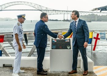 The US says China is a menace to the Panama Canal