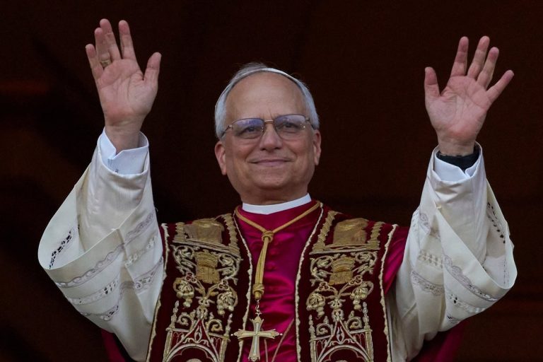 Maga melts over ‘aroused Marxist Pope’, who’s a “by no means Trumper Liberal”
