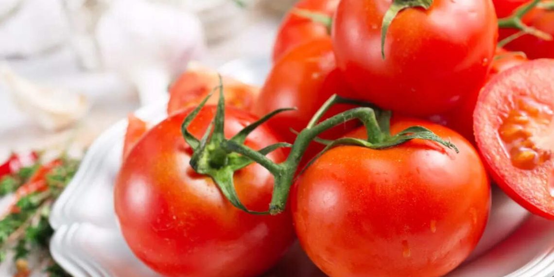 5 vitamins in tomatoes that make it a superfood