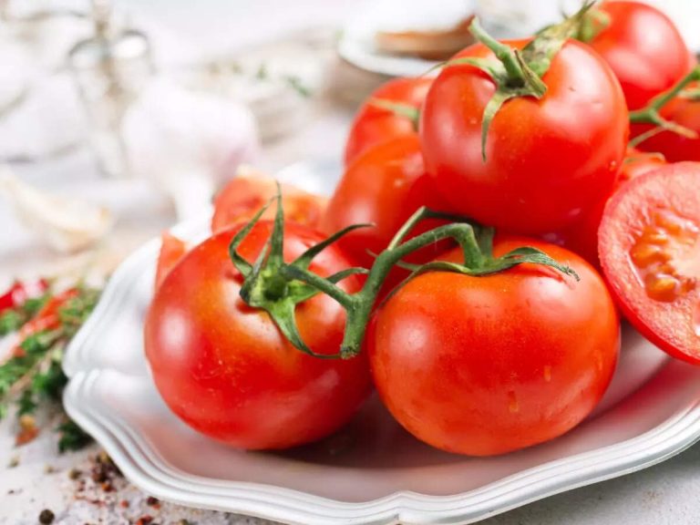 5 vitamins in tomatoes that make it a superfood