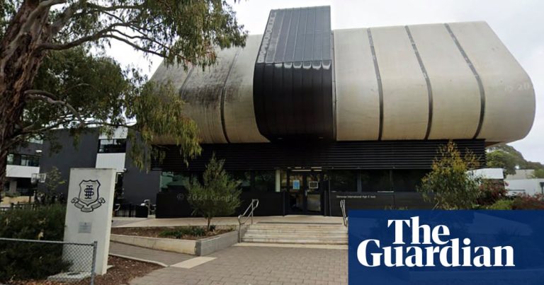 Man arrested after Adelaide faculty group led to imagine meals was poisoned | Adelaide