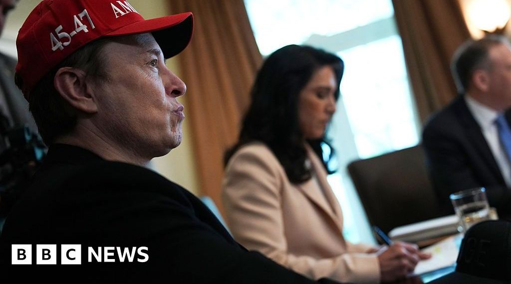 The white home modified 5 methods of the richest man on the earth