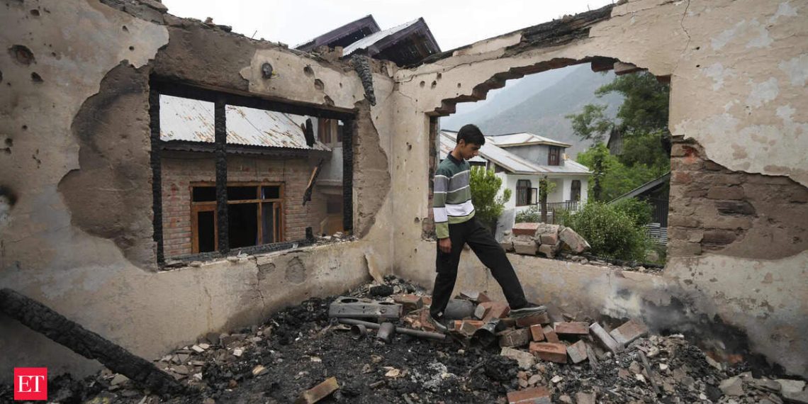 us journey advisory pakistan: ‘Depart space of battle’: US points journey advisory for Pakistan amid drone explosions